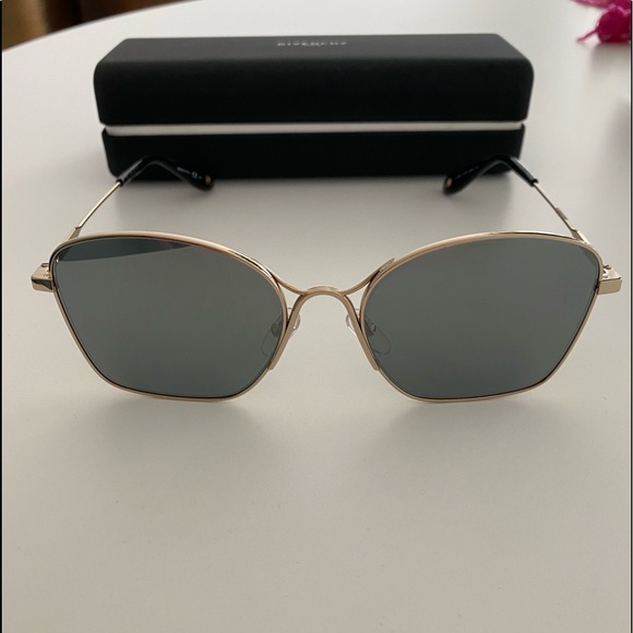 Givenchy Wire Rim Sunglasses GV7092 - Picture 10 of 10